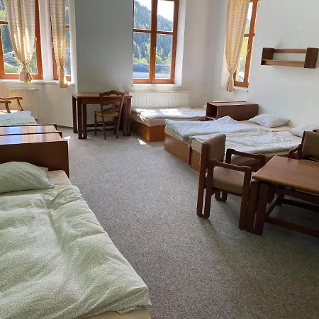 Hostal Chata Labská