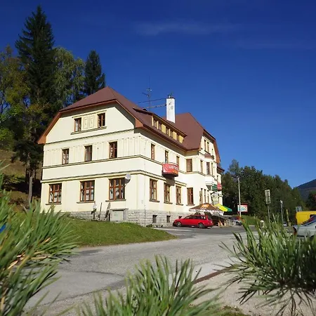 Hostal Chata Labská
