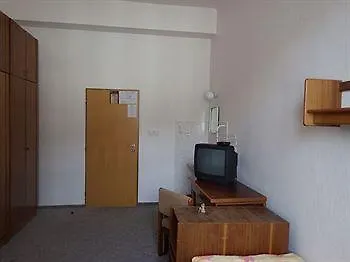 Chata Labska بيت شباب Špindlerŭv Mlýn