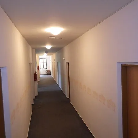 بيت شباب Chata Labska Špindlerŭv Mlýn